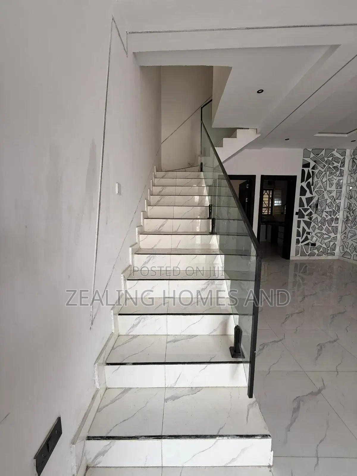 Furnished 3bdrm Duplex in Ikota Estate Lekki for sale in Ikota
