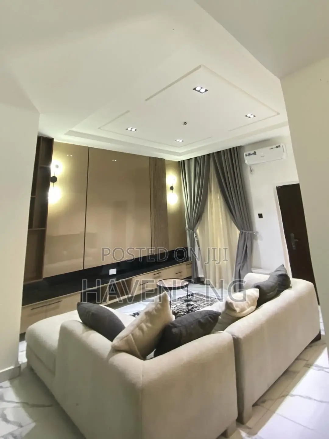 5bdrm Duplex in Woji for sale in Woji