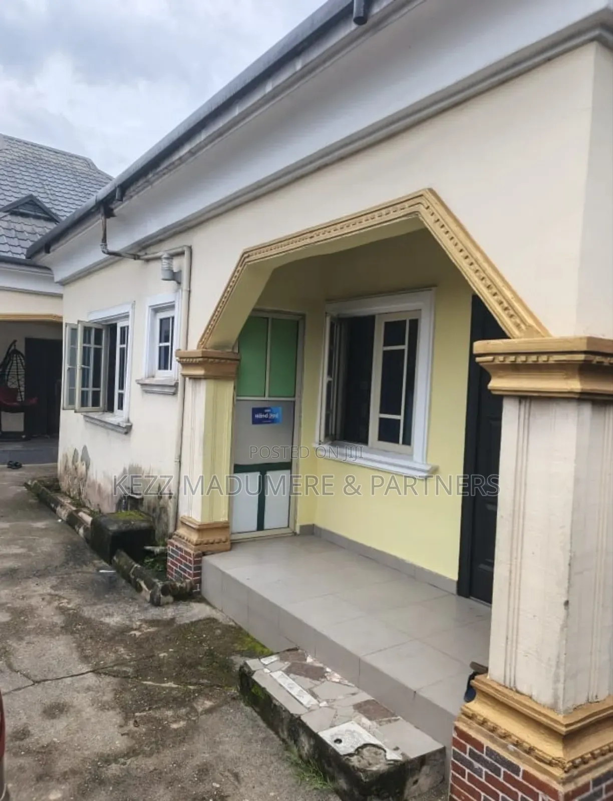 5bdrm Bungalow in Near New Rd, for sale in Rukpokwu