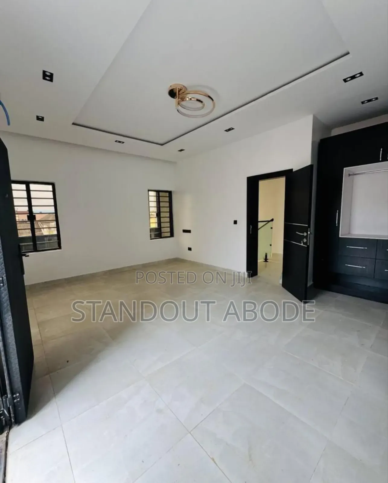4bdrm Duplex in In An Estate, GRA Phase 1 for sale in GRA Phase 1