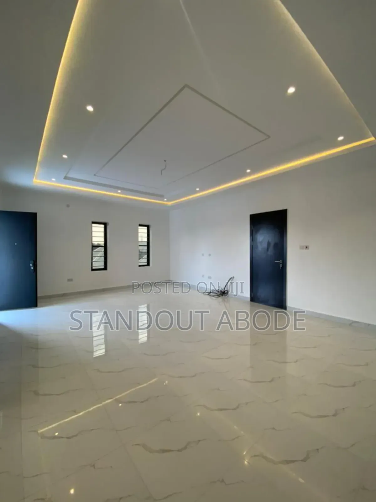 6bdrm Duplex in In A Secure Estate for sale in Isheri North