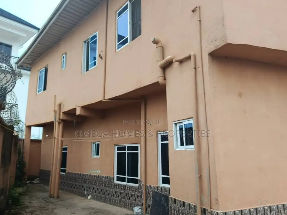2bdrm Apartment in Afara, Umuahia for sale in Umuahia