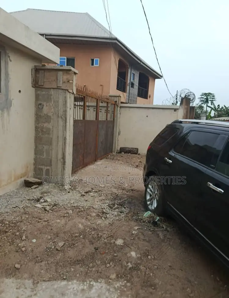 2bdrm Apartment in Afara, Umuahia for sale in Umuahia