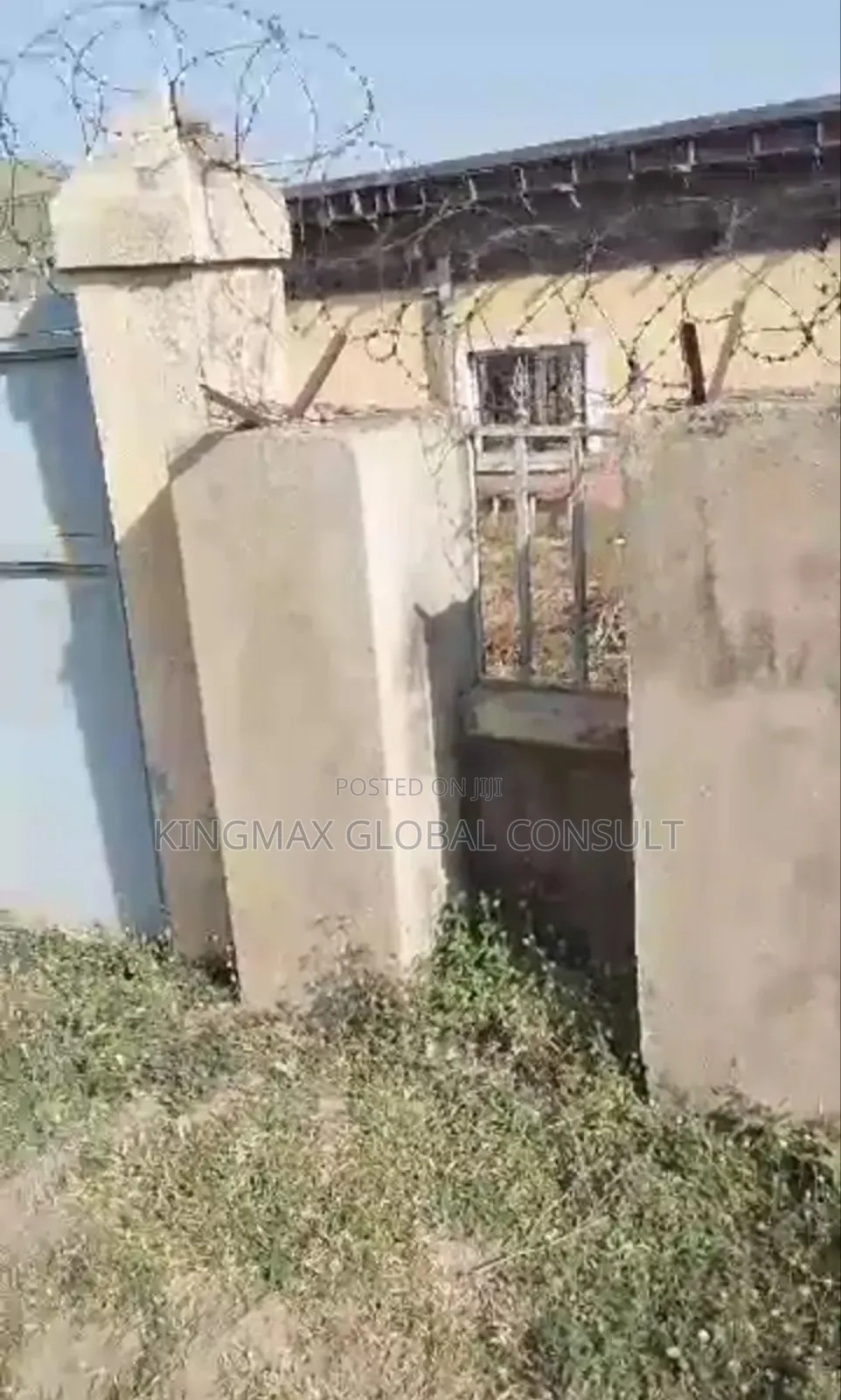 Land for Sale Size: 600 SQM : Location Apo in Apo District