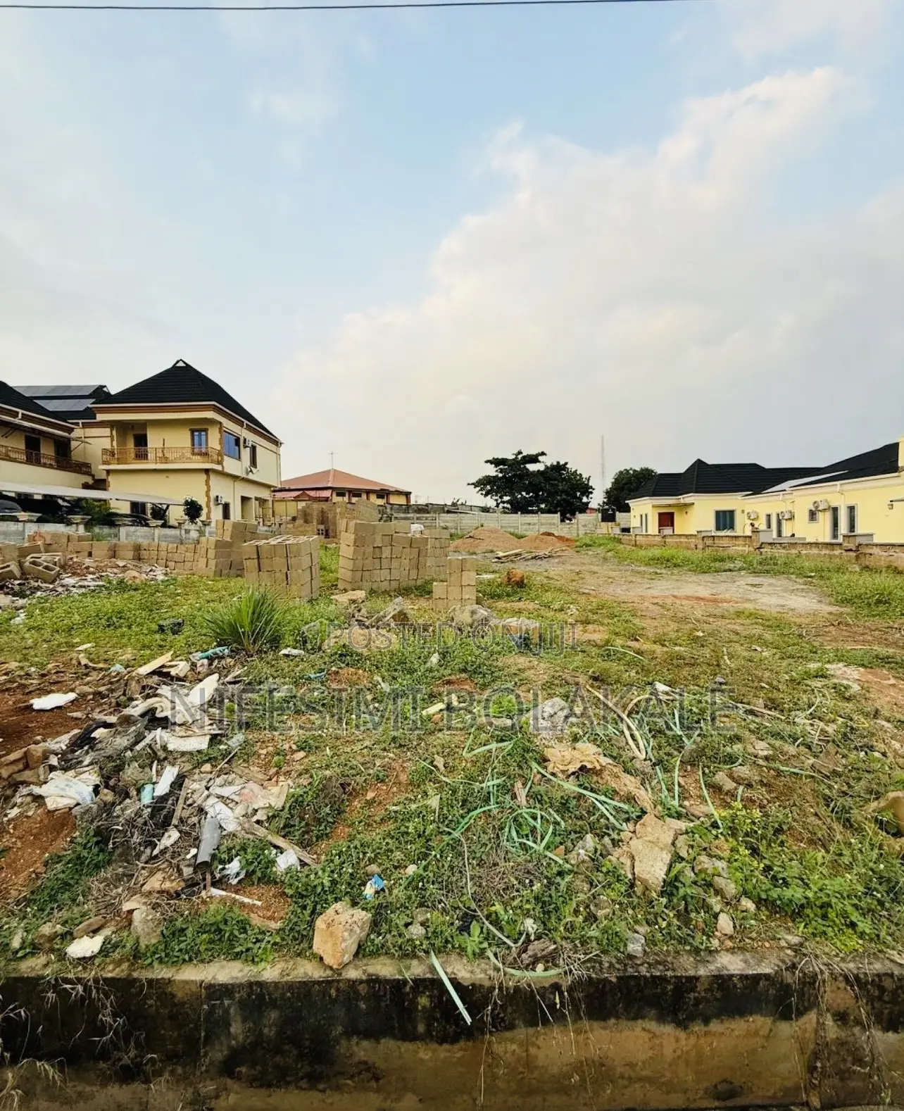 1000sqm Plot of Land at Engr Lere Adigun Gra, Bashorun, Ibadan in Basorun
