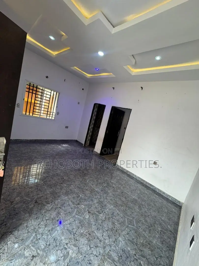 1bdrm Apartment in Oluyole for rent in Oluyole