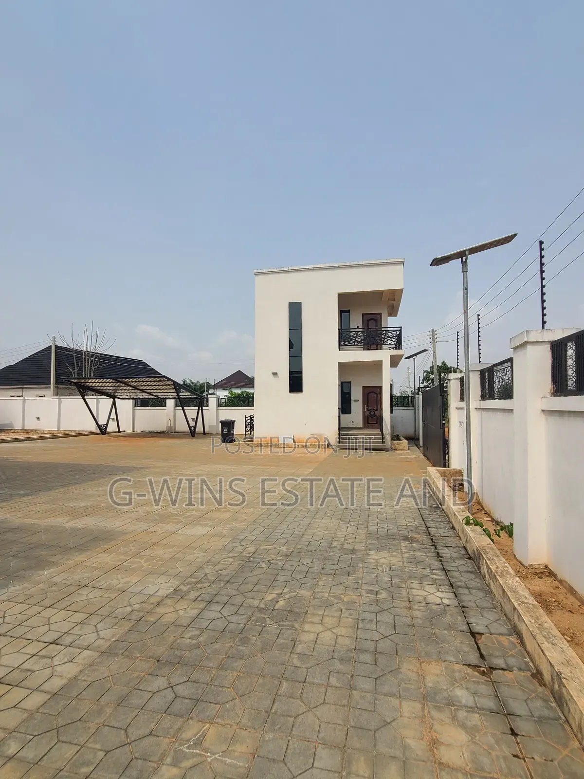 5bdrm Duplex in Okhuoromi Off, Benin City for sale in Benin City