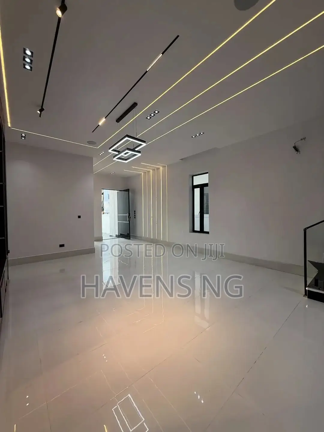5bdrm Duplex in Lekki Phase 1 for sale in Lekki Phase 1