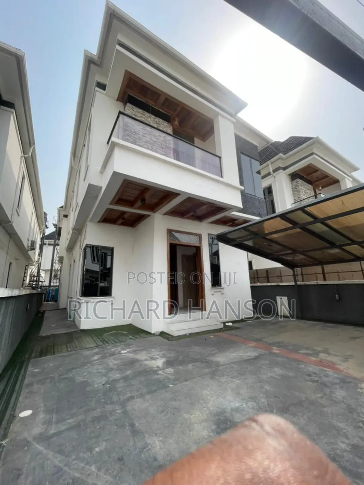4bdrm Duplex in Ikota Lekki for rent in Lekki
