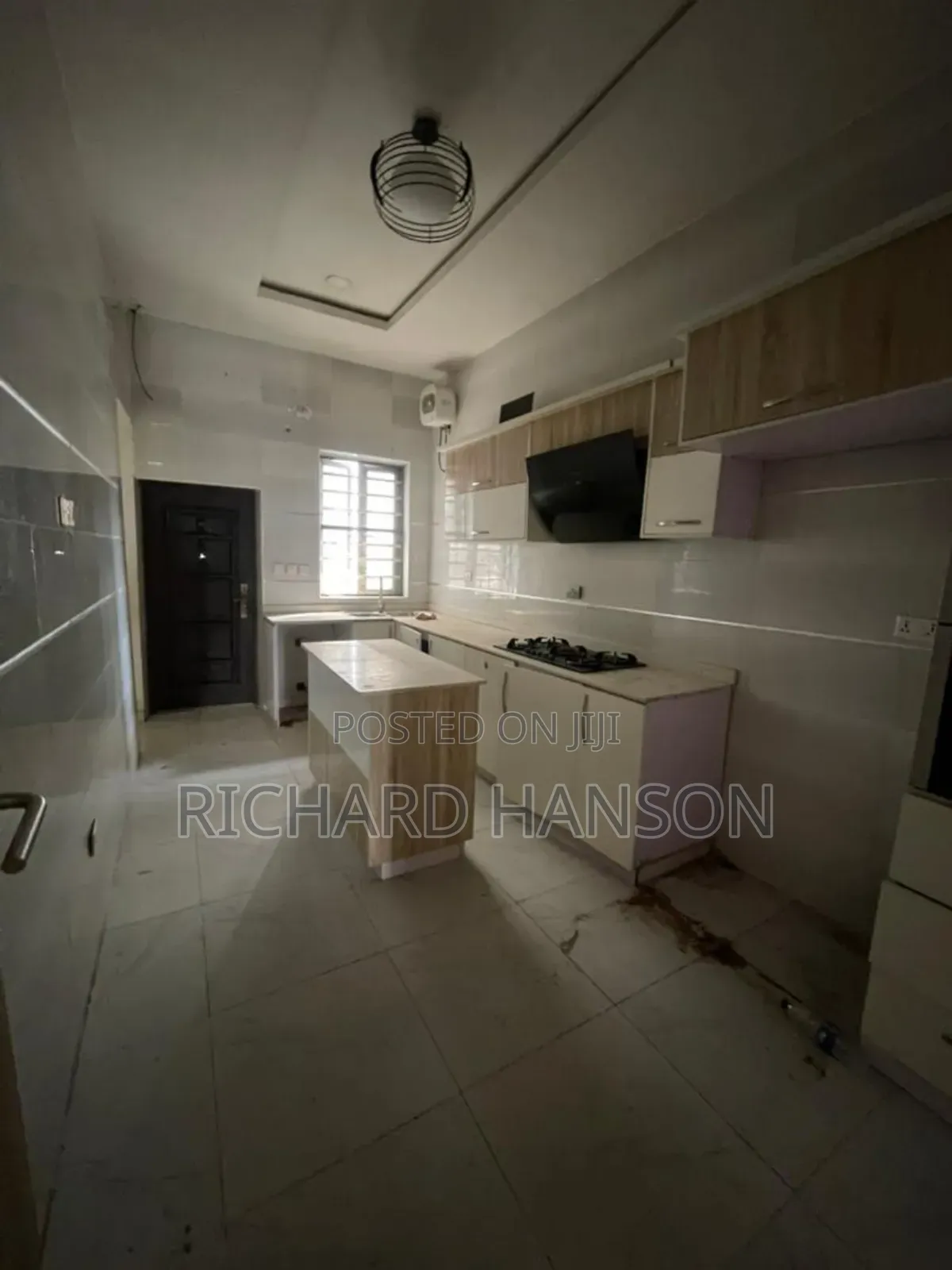 4bdrm Duplex in Ikota Lekki for rent in Lekki