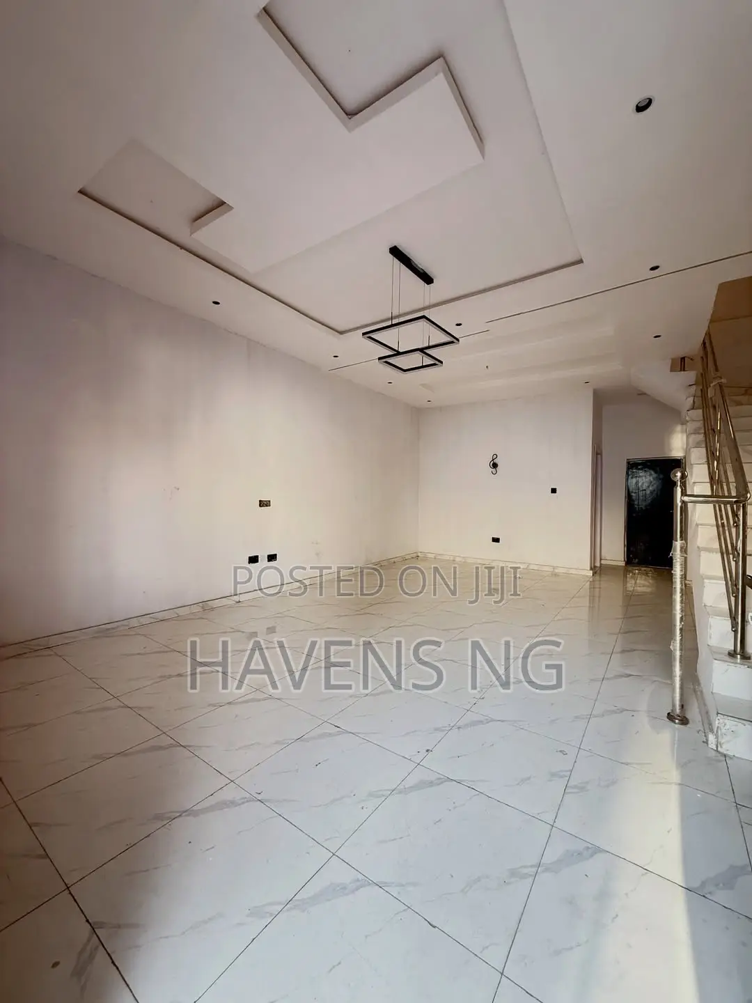 4bdrm Duplex in Lekki Phase 2 for sale in Lekki Phase 2