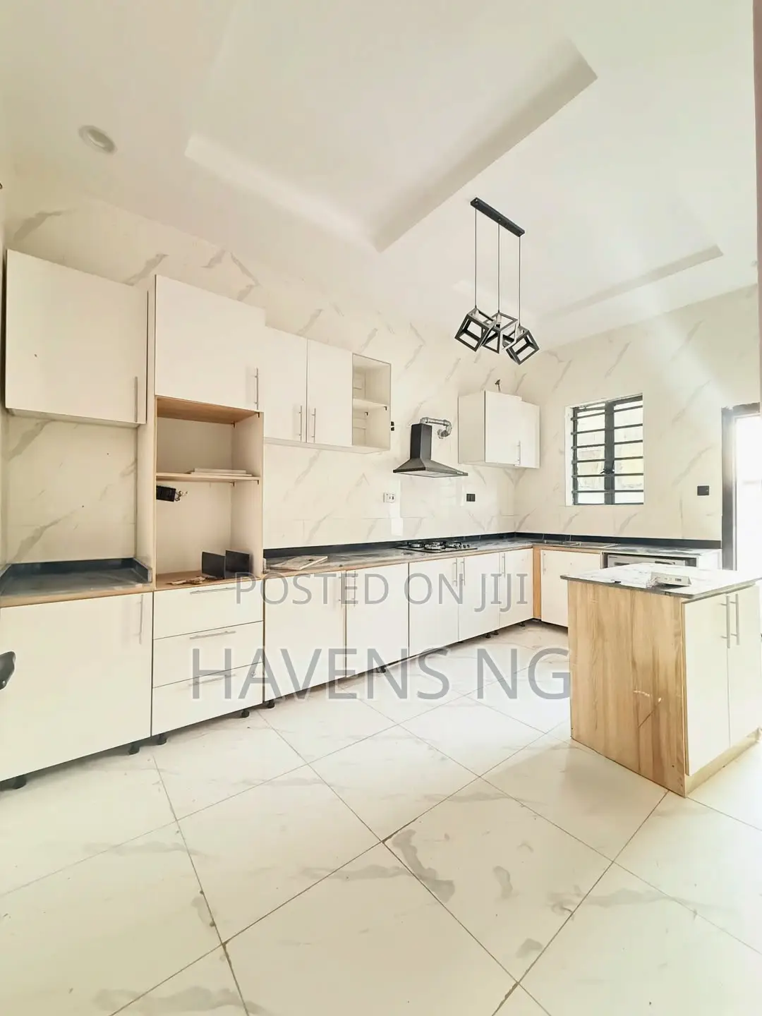 4bdrm Duplex in Lekki Phase 2 for sale in Lekki Phase 2