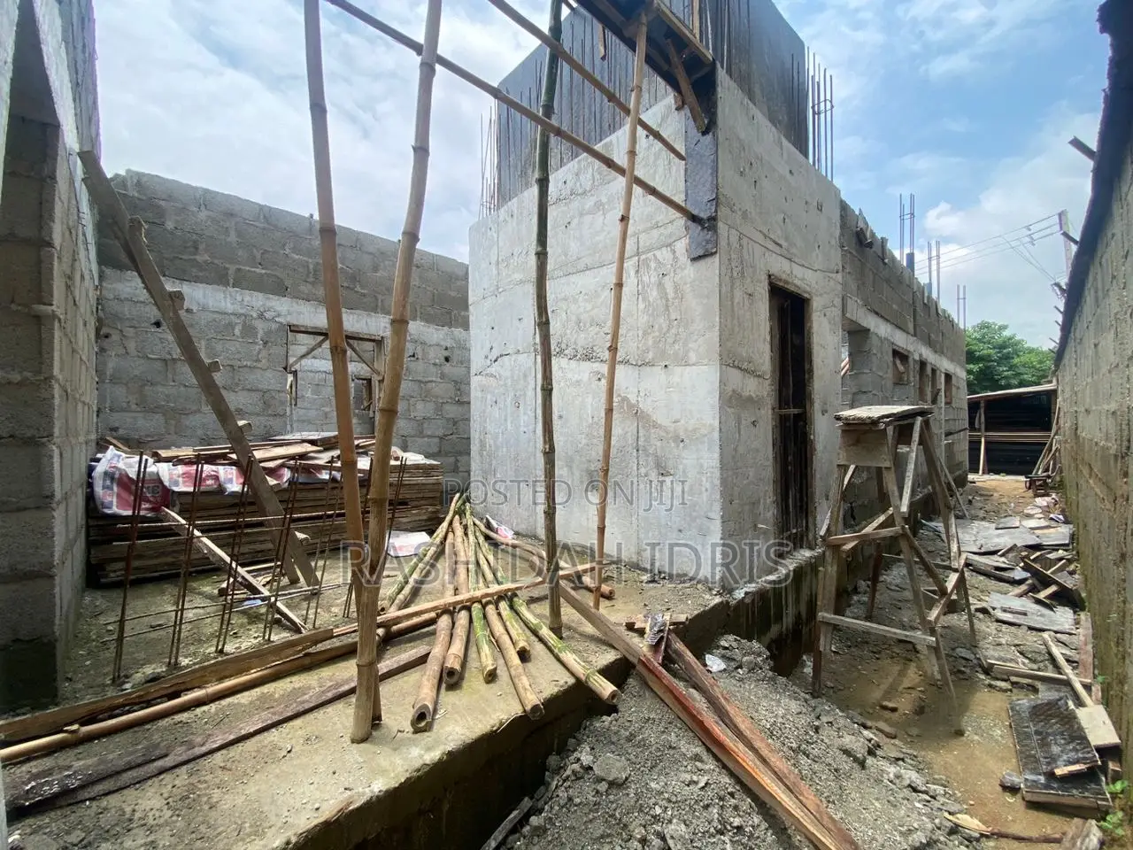 4bdrm Penthouse in Jahi for sale in Jahi