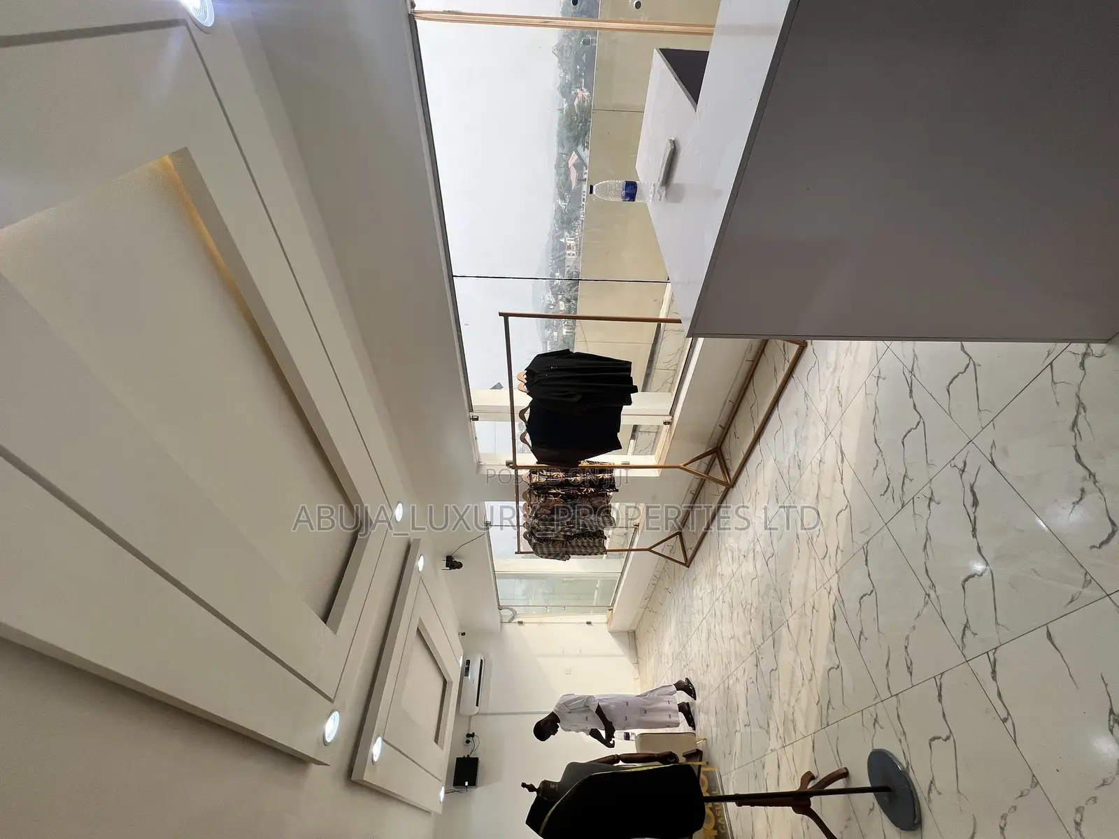 Shop/Office Space for Rent in Gwarinpa