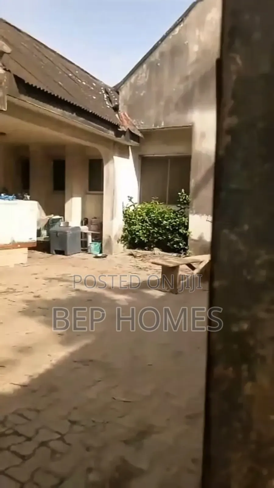 6bdrm Bungalow in Lekki Phase One for sale in Lekki Phase 1