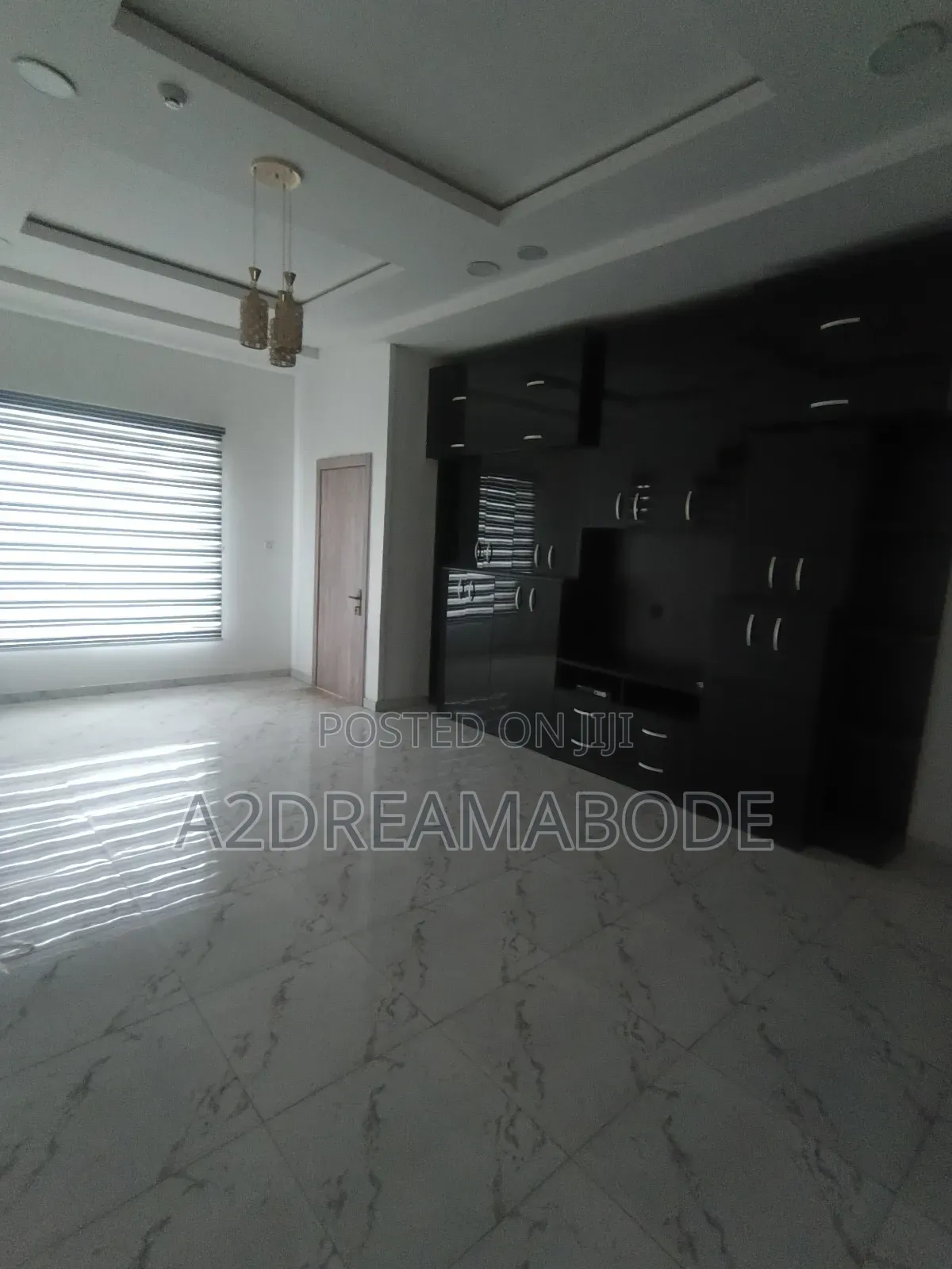 5bdrm Duplex in Omole Phase 1, Ikeja for rent in Ikeja