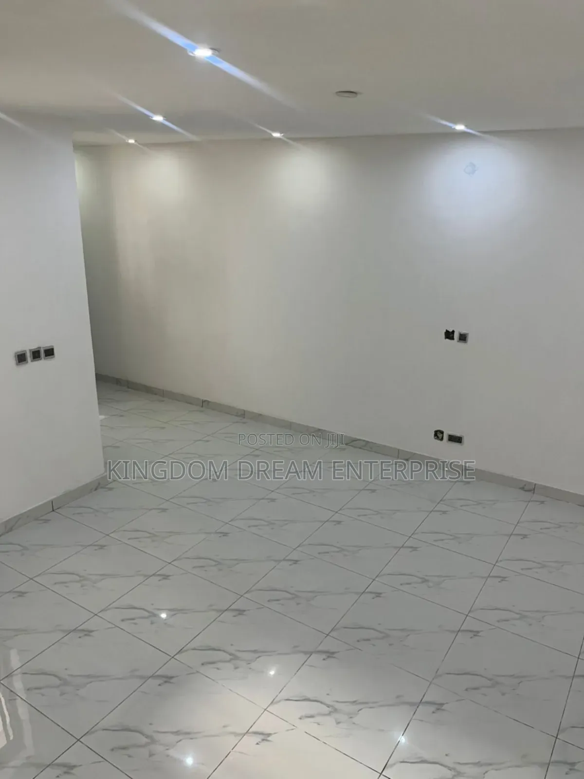 4bdrm Duplex in Allen Ikeja for sale in Allen Avenue