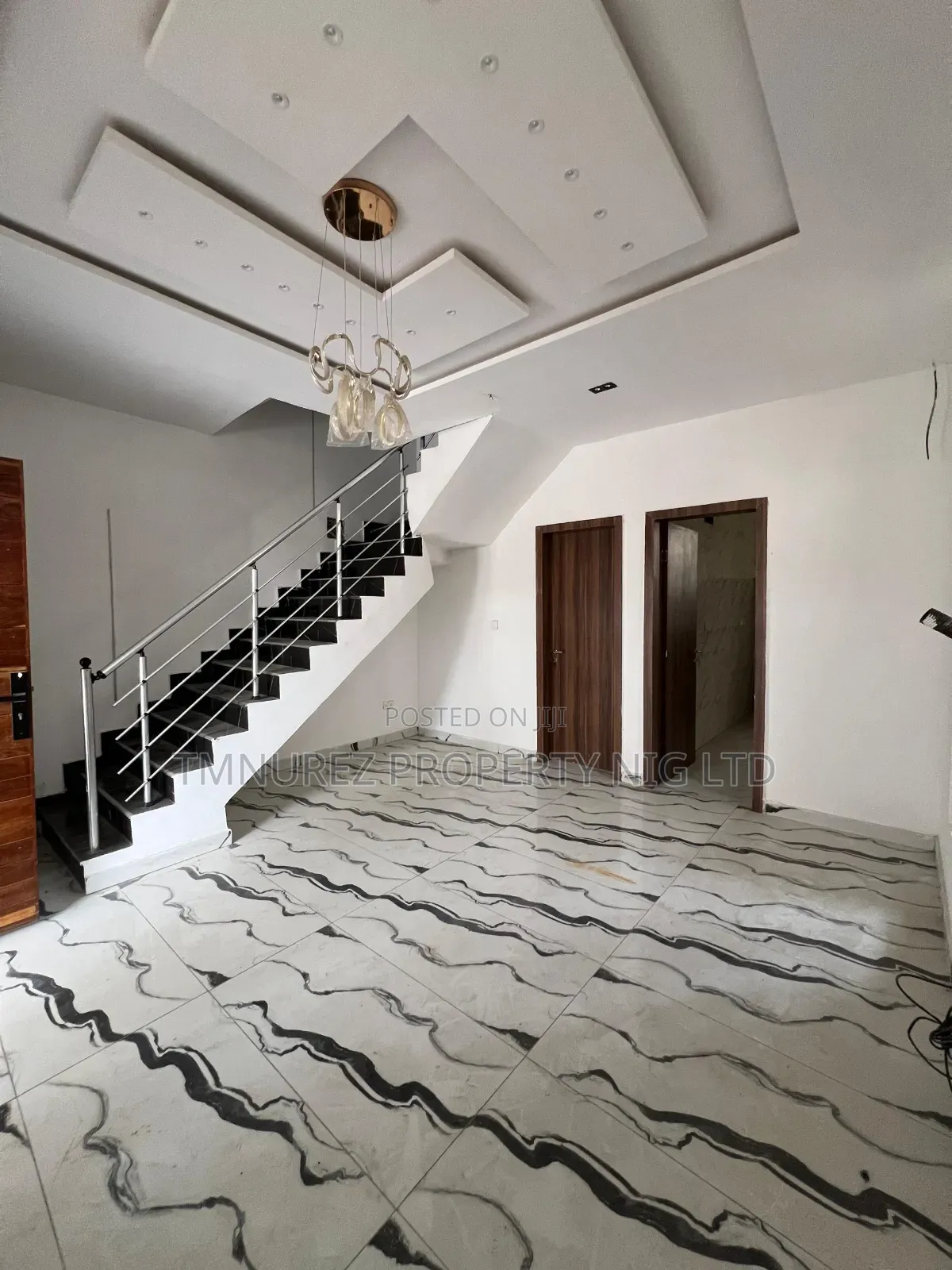 4bdrm Duplex in Ikota for rent in Ikota