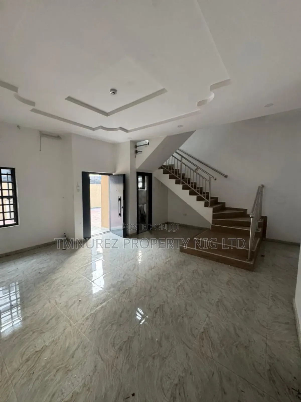 4bdrm Duplex in Ikota for rent in Ikota