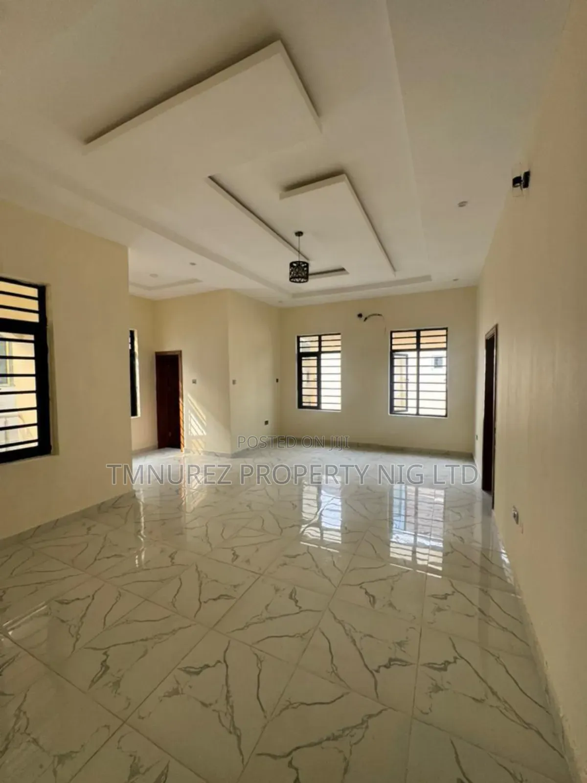 3bdrm Apartment in Chevron Estate for rent in Chevron