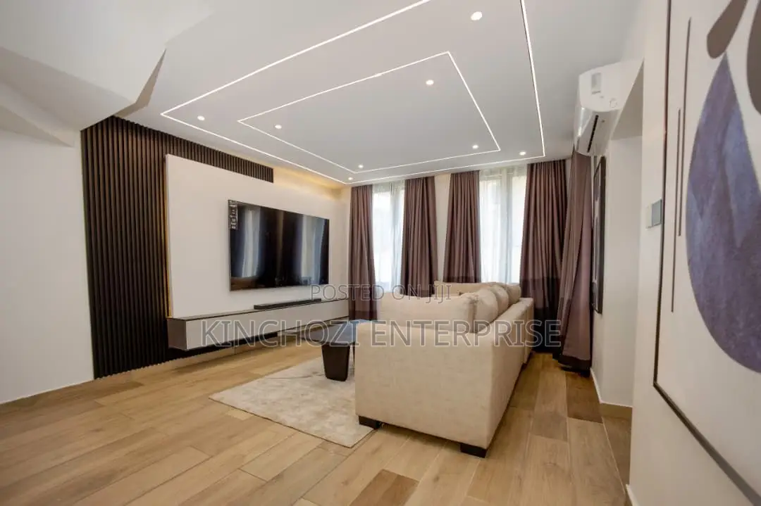 4bdrm Duplex in Parkview Estate for sale in Parkview Estate