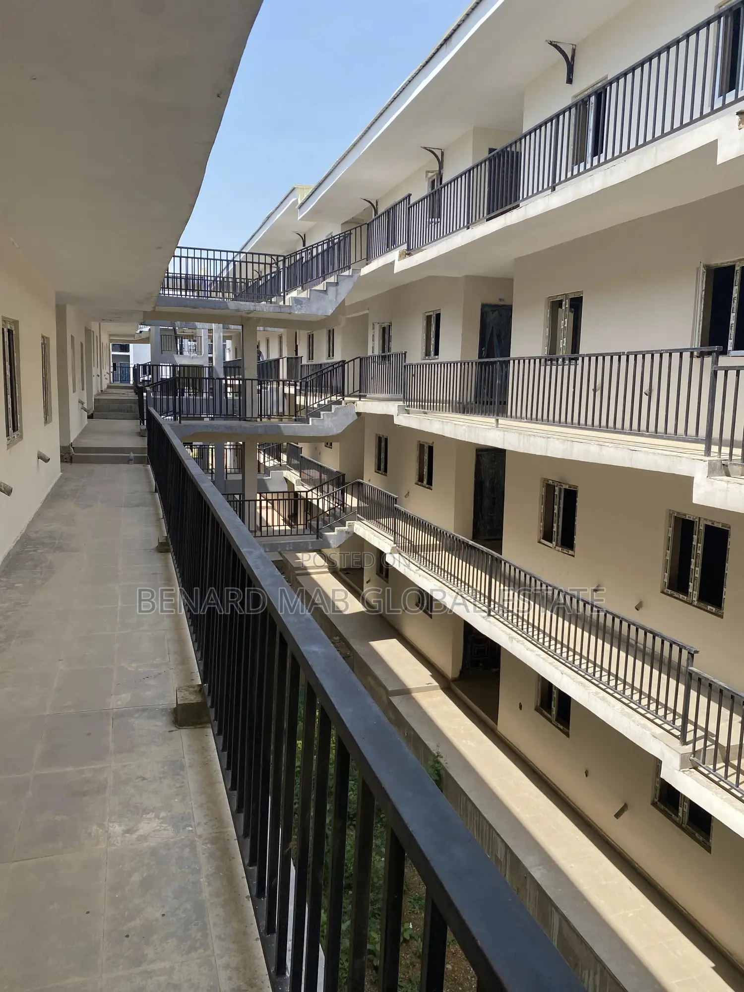 1bdrm Block of Flats in Mab Global City, Life Camp for sale in Life Camp