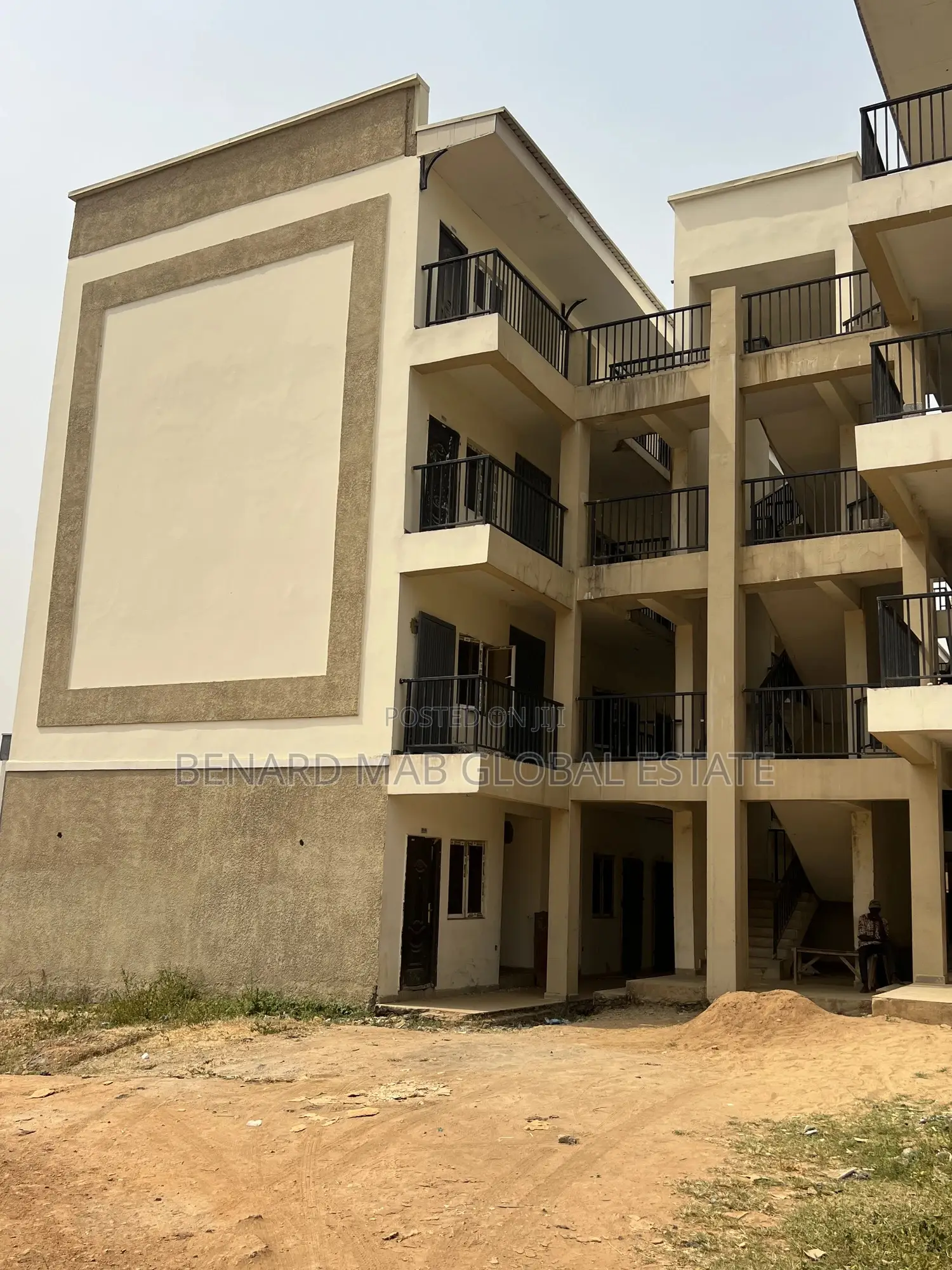 1bdrm Block of Flats in Mab Global City, Life Camp for sale in Life Camp