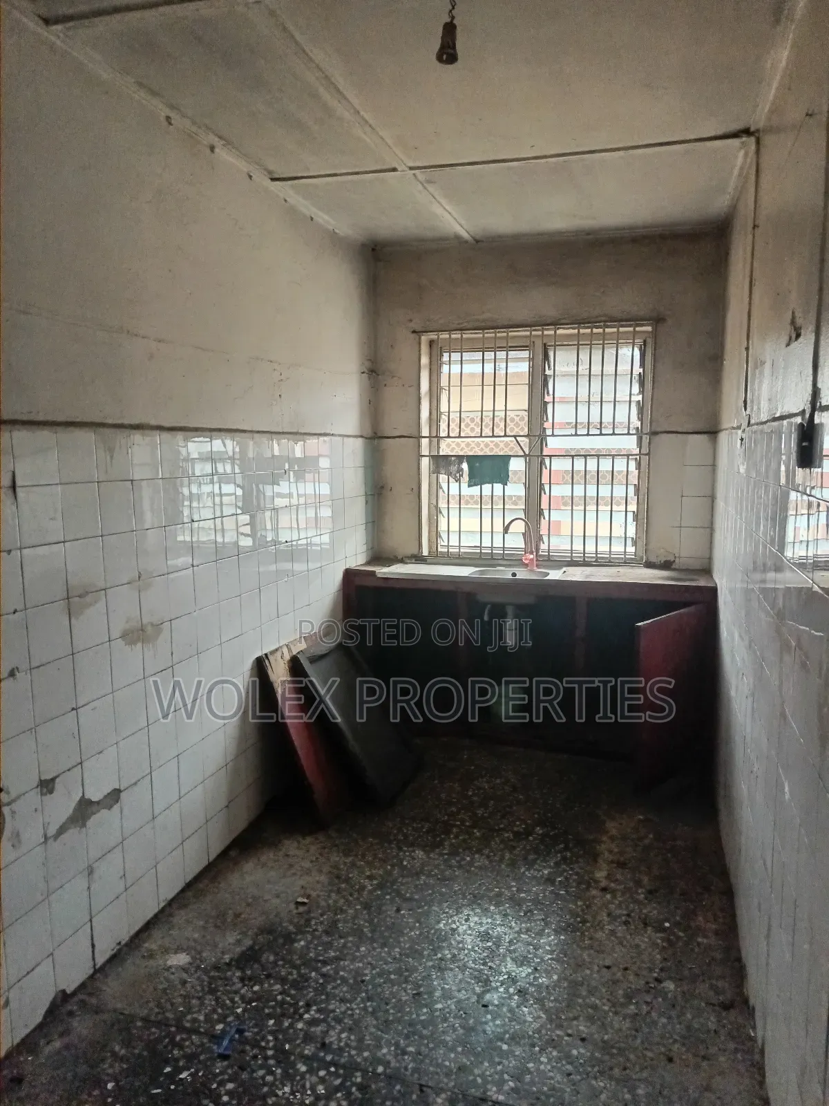 Furnished 3bdrm Block of Flats in Akowonjo Egbeda for rent in Egbeda
