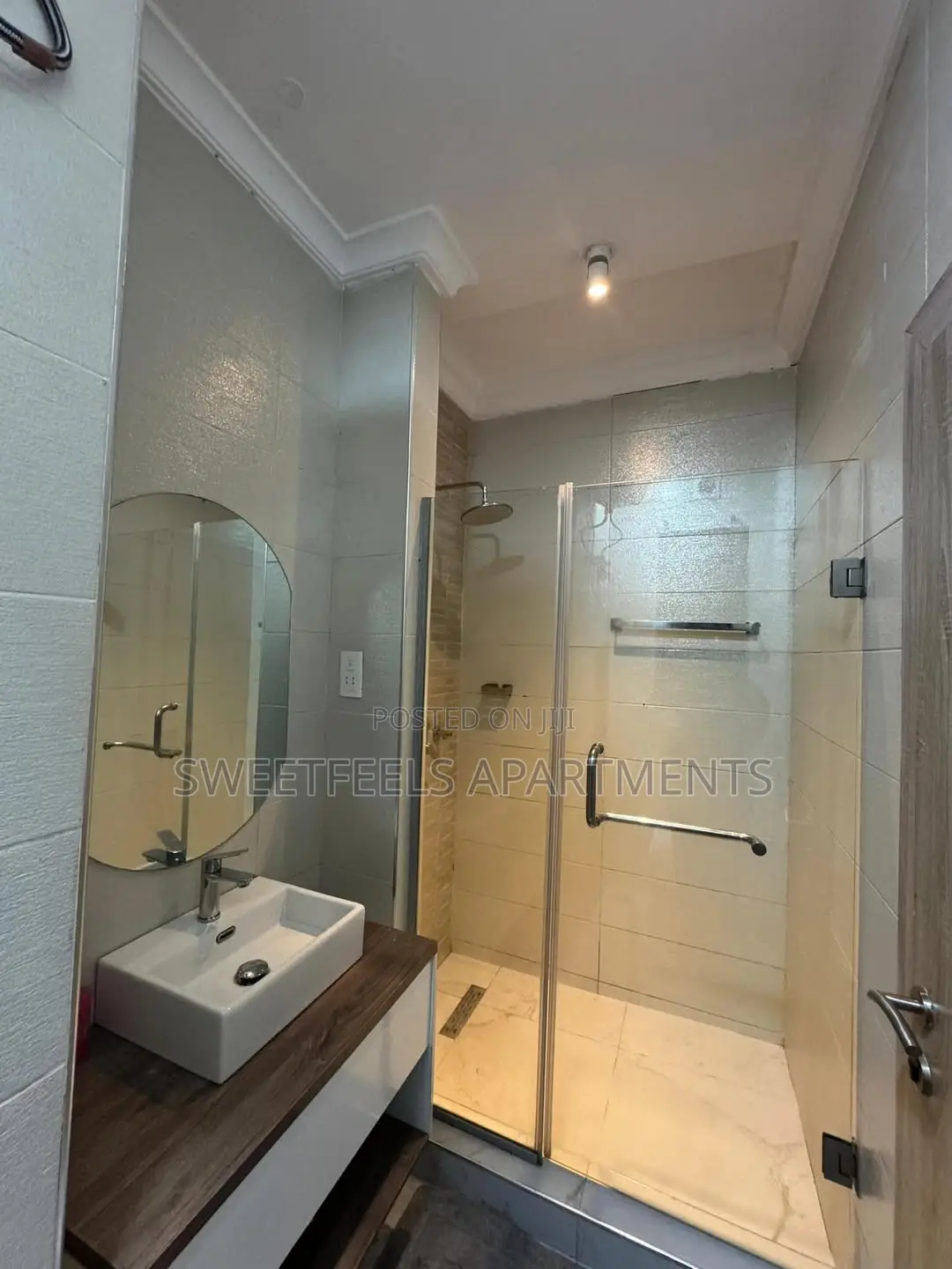2 Bedroom Apartment With Ps5, Gym, Swimming Pool in Lekki Phase 1