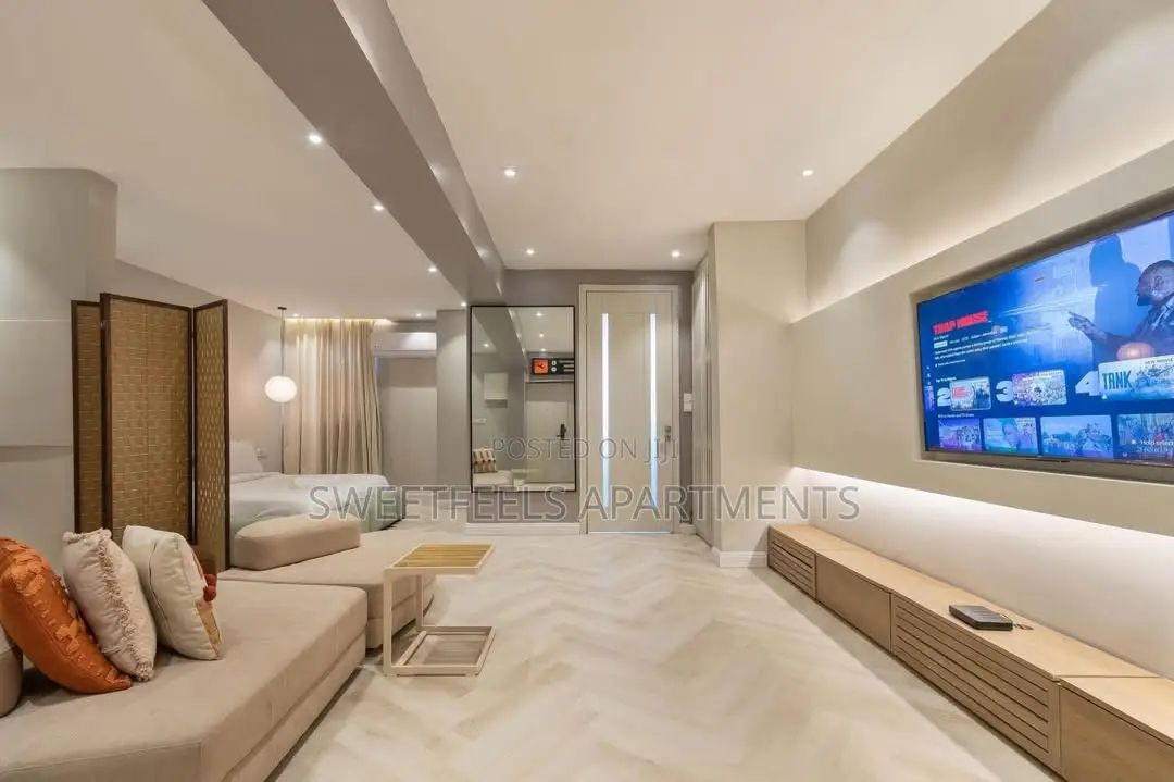 New Studio Apartment With Gym in Lekki Expressway