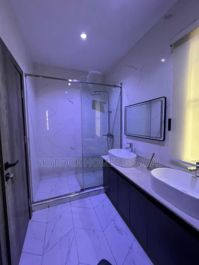 Furnished 3bdrm Apartment in Banana Island for rent in Banana Island