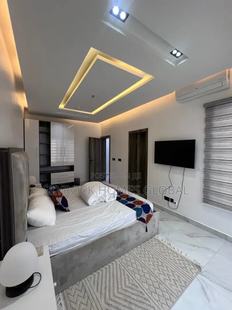 Furnished 3bdrm Apartment in Banana Island for rent in Banana Island