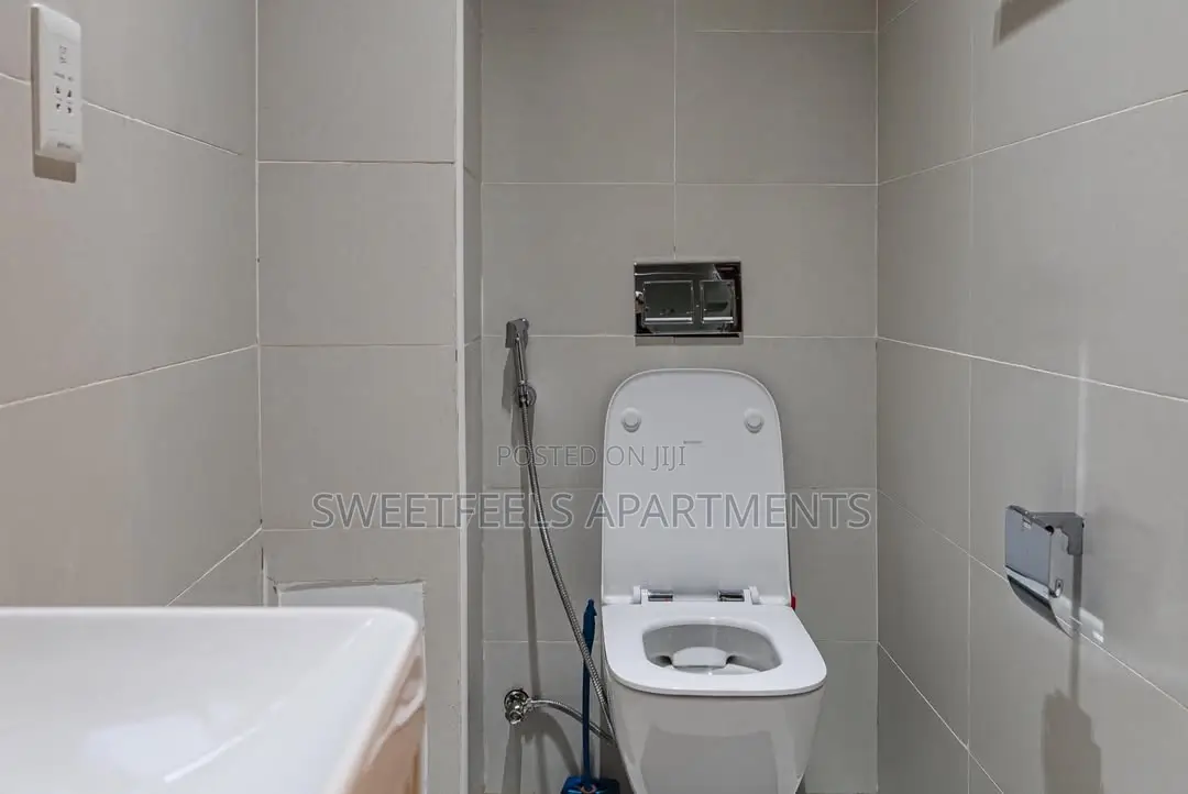 Forbes Brand New Luxury 2bedroom in Lekki Phase 1