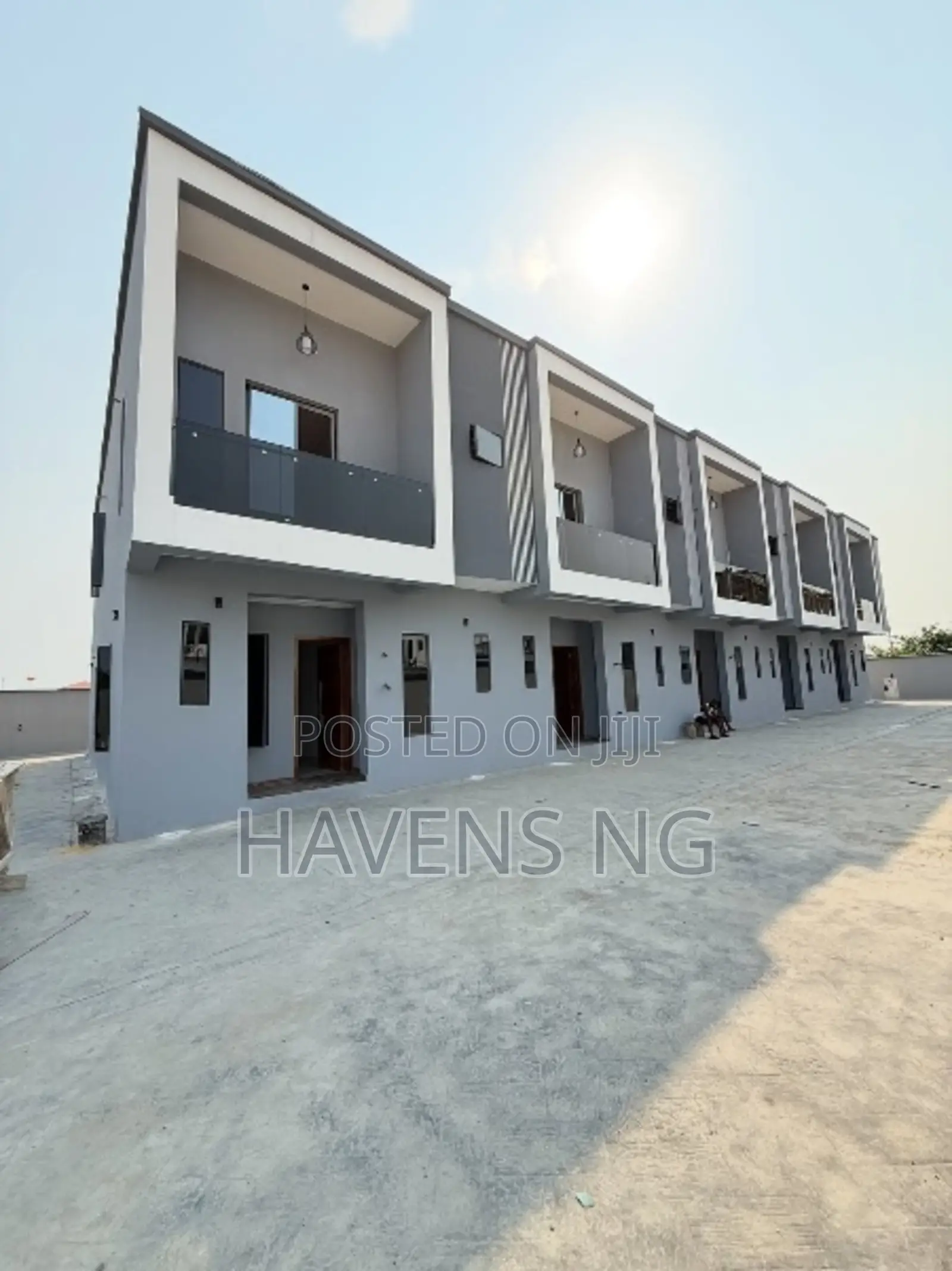 4bdrm Duplex in Lekki Phase 1 for sale in Lekki Phase 1