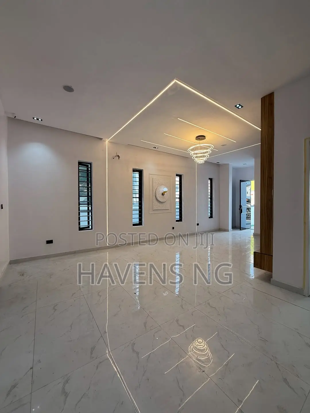 4bdrm Duplex in Ikota for sale in Ikota