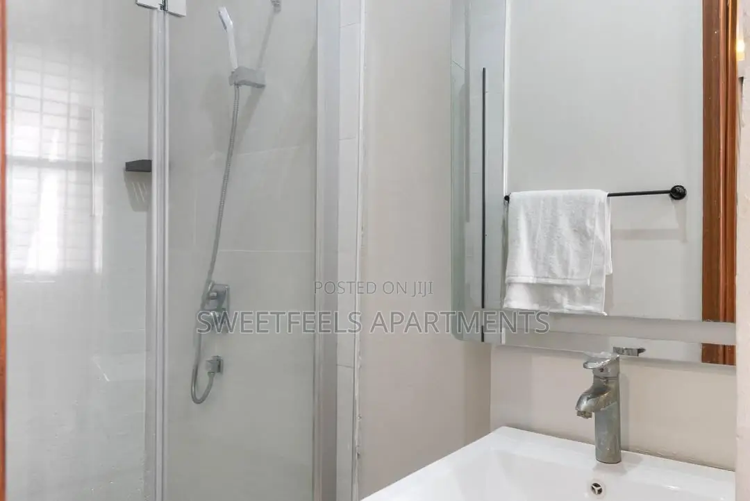 Willow Grove Stunning 2 Bedroom Maisonette in Lekki Phase 1
