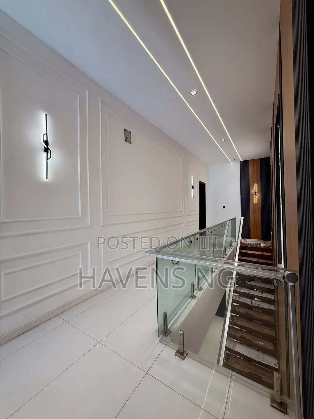 5bdrm Duplex in Lekki Phase 1 for sale in Lekki Phase 1