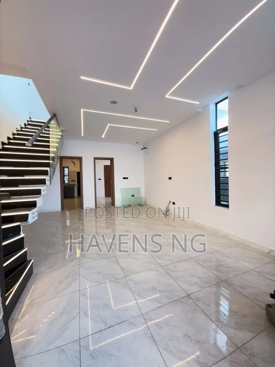 4bdrm Duplex in Lekki Phase 2 for sale in Lekki Phase 2