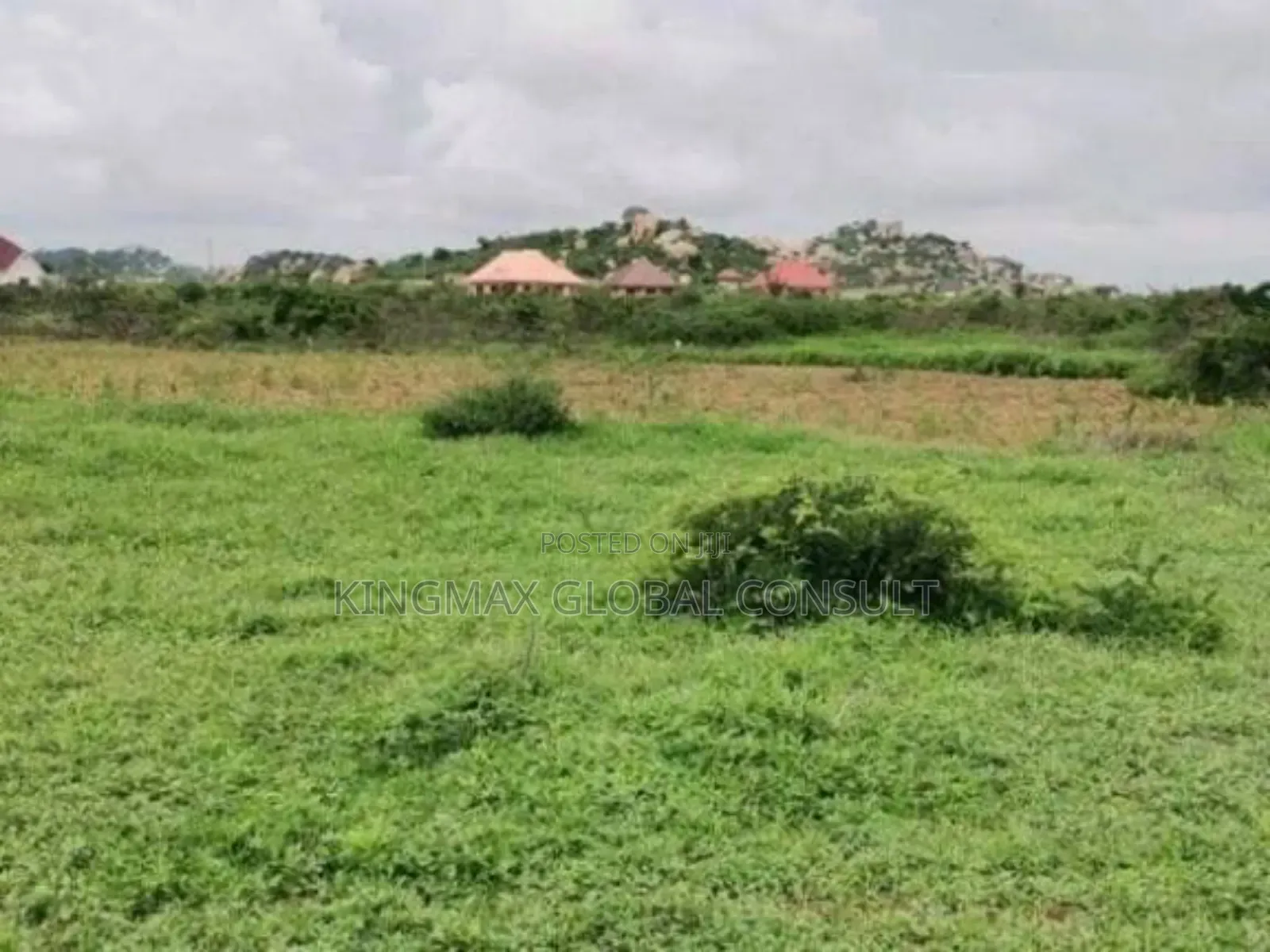 Wuse District Sales *4 Hectares With C of O : Purpose- Commercial in Wuse