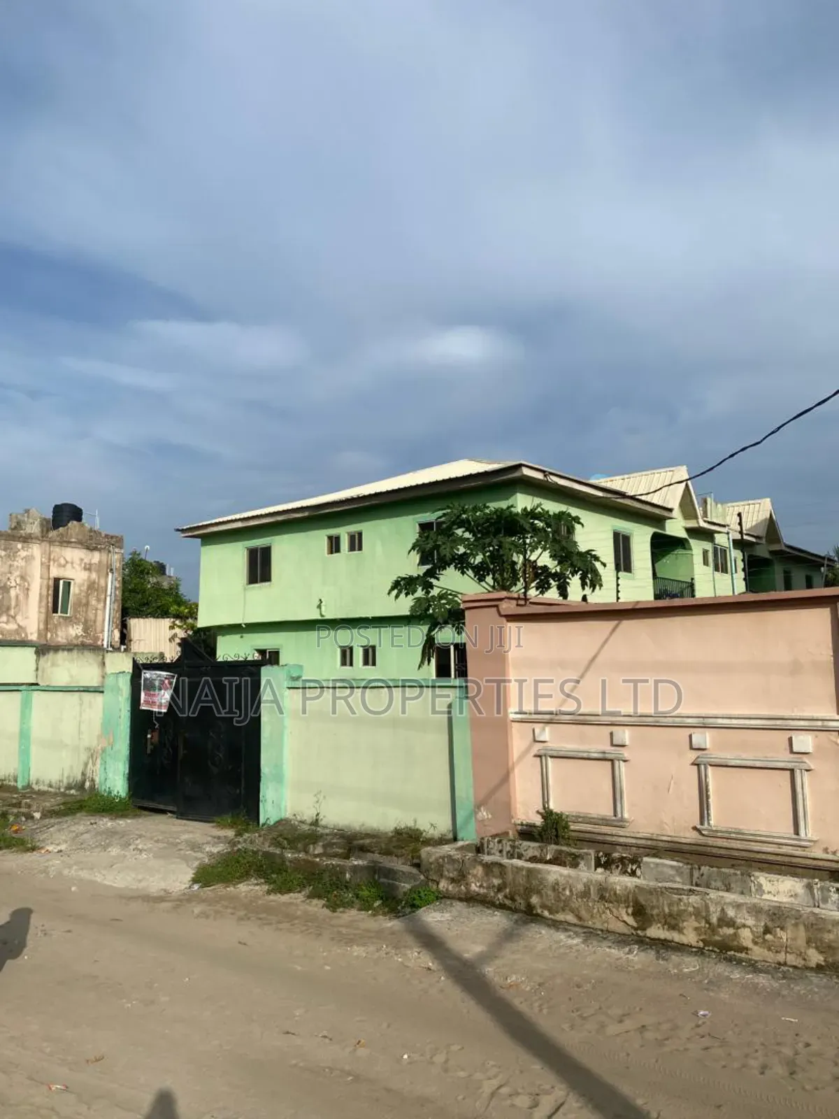 3bdrm Block of Flats in Lakowe for sale in Lakowe