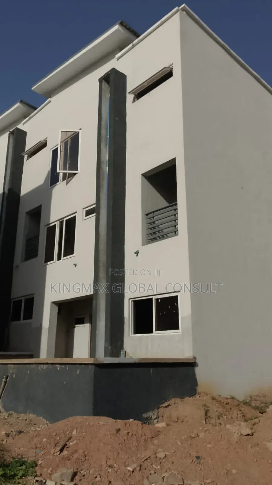4bdrm Duplex in Life Camp for sale in Life Camp
