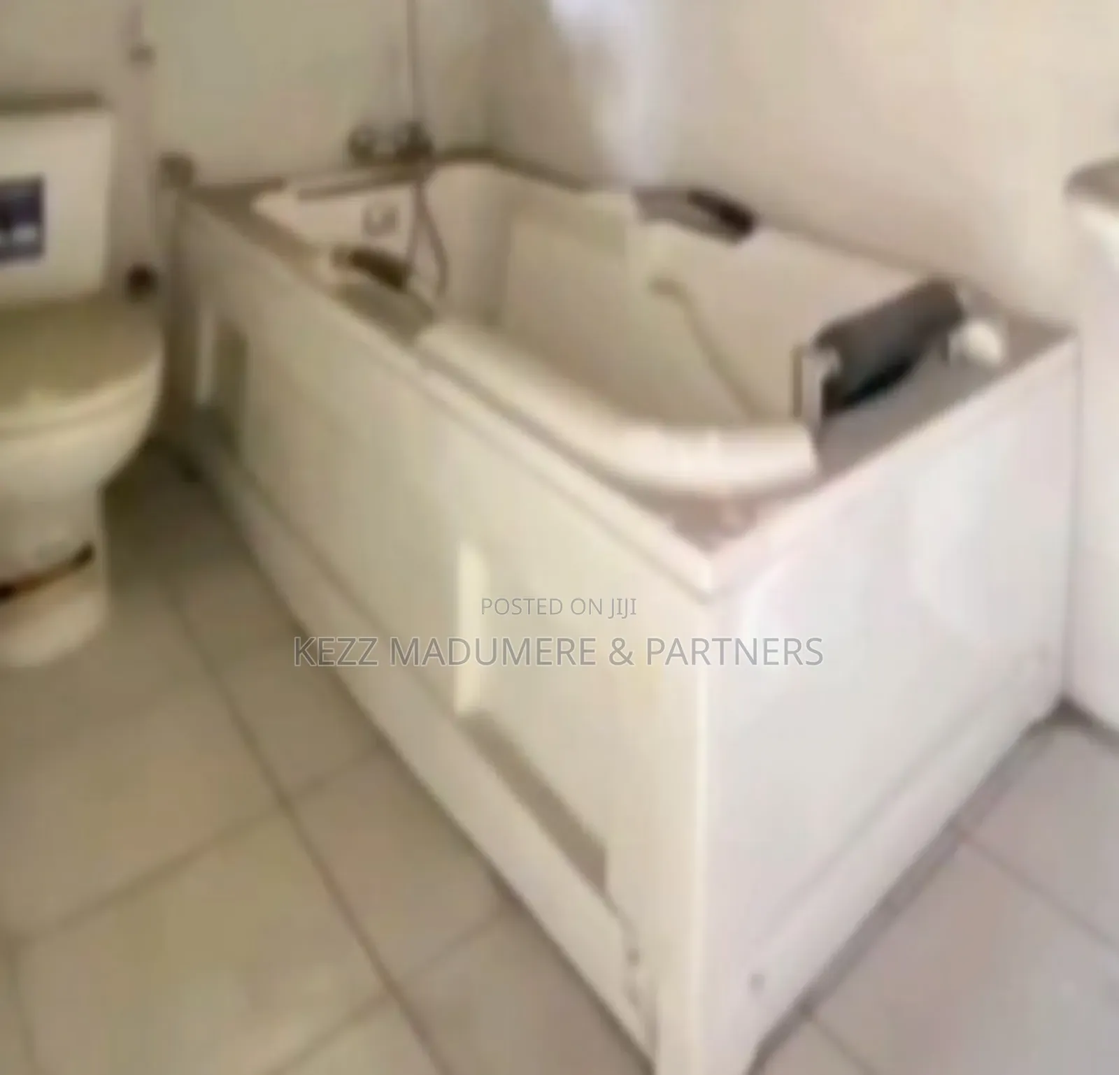 20bdrm Block of Flats in Dr Peter Odili , for sale in Port-Harcourt