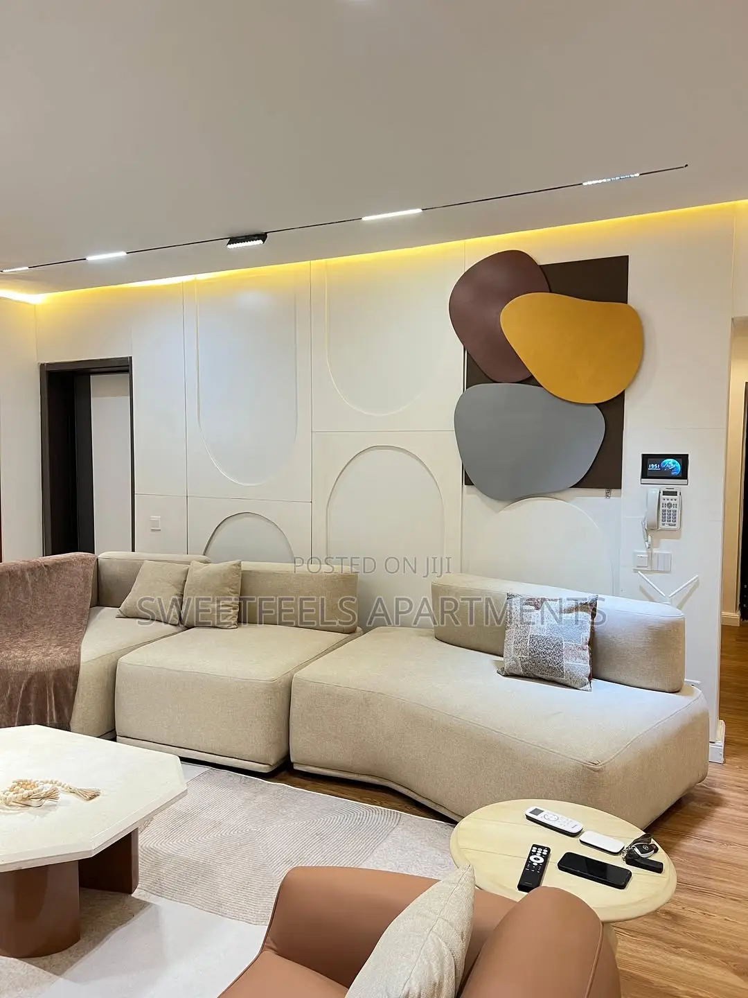 The Roda Luxurious Two Bedroom Apartment. in Lekki Expressway