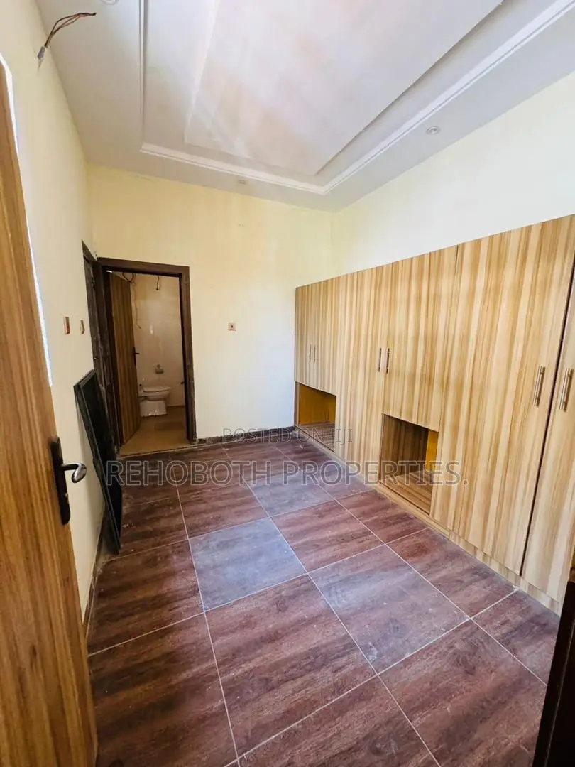 3bdrm Apartment in Aerodrome Estate, Samonda for rent in Samonda