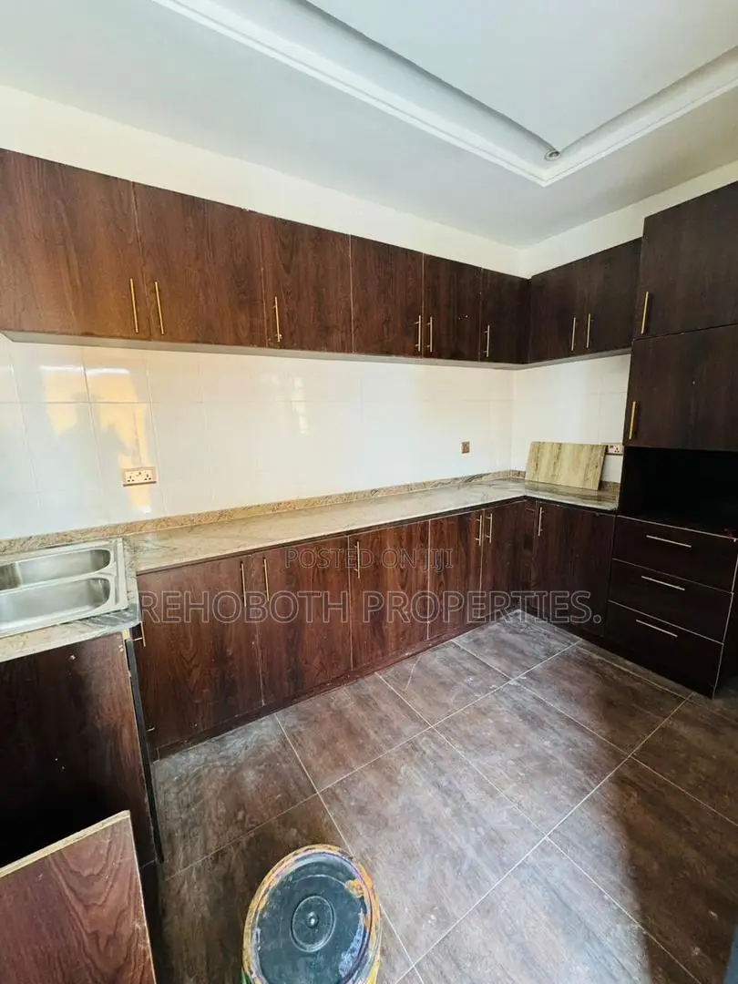 3bdrm Apartment in Aerodrome Estate, Samonda for rent in Samonda