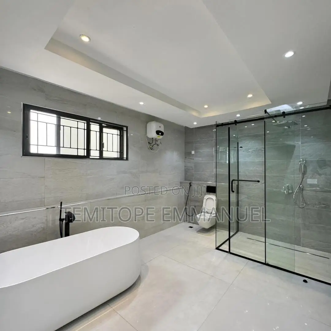 Furnished 5bdrm Duplex in Gbagada for sale in Gbagada