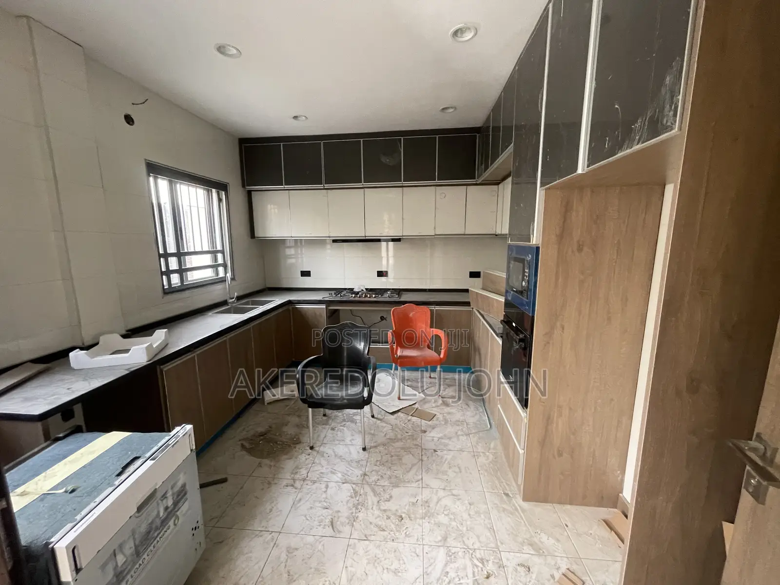 4bdrm Townhouse/Terrace in Jahi for sale in Jahi
