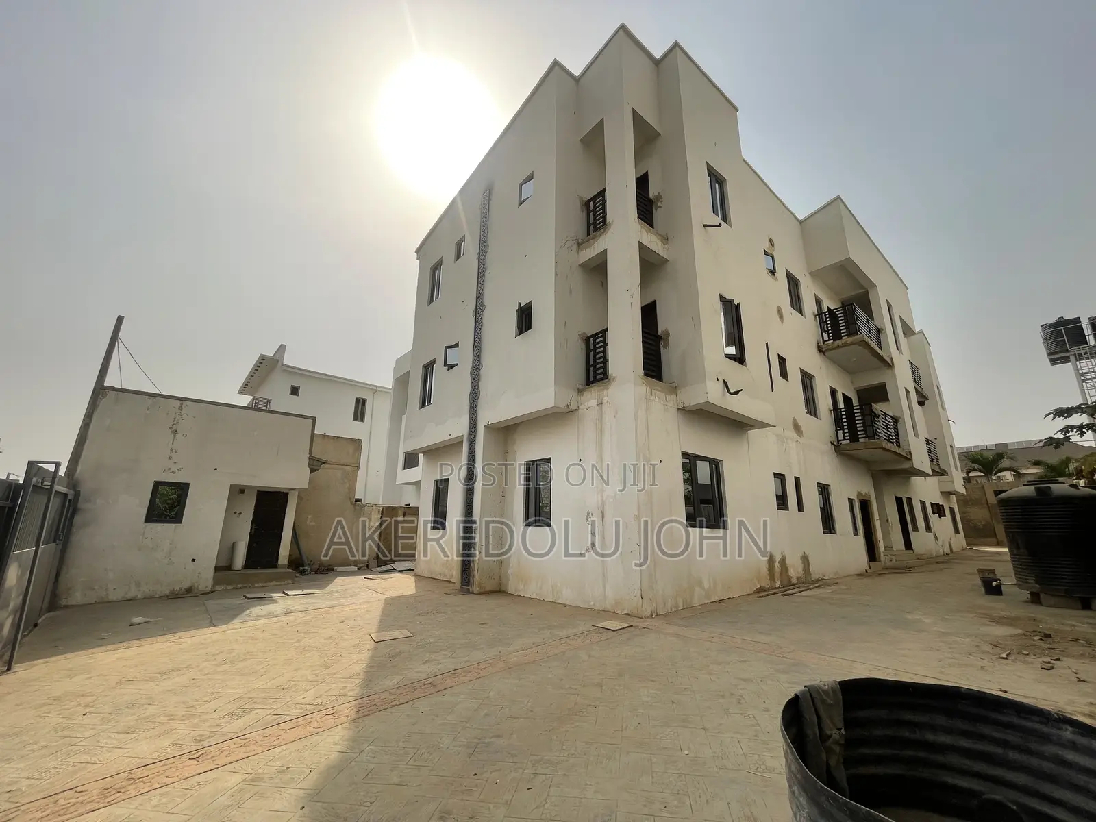 3bdrm Block of Flats in Jahi for sale in Jahi