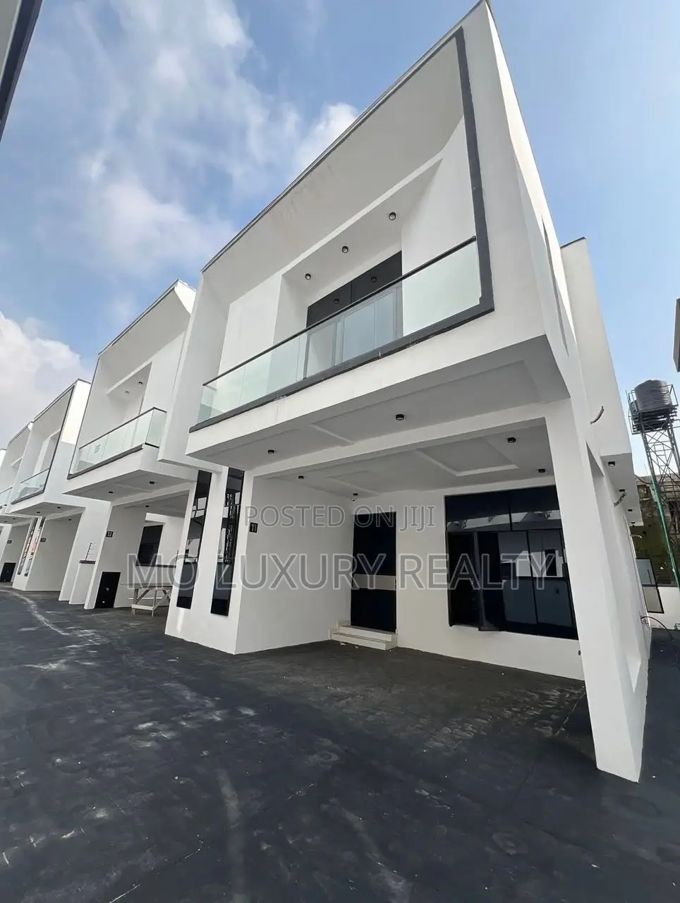 4bdrm Townhouse / Terrace in Ikate for rent in Ikate