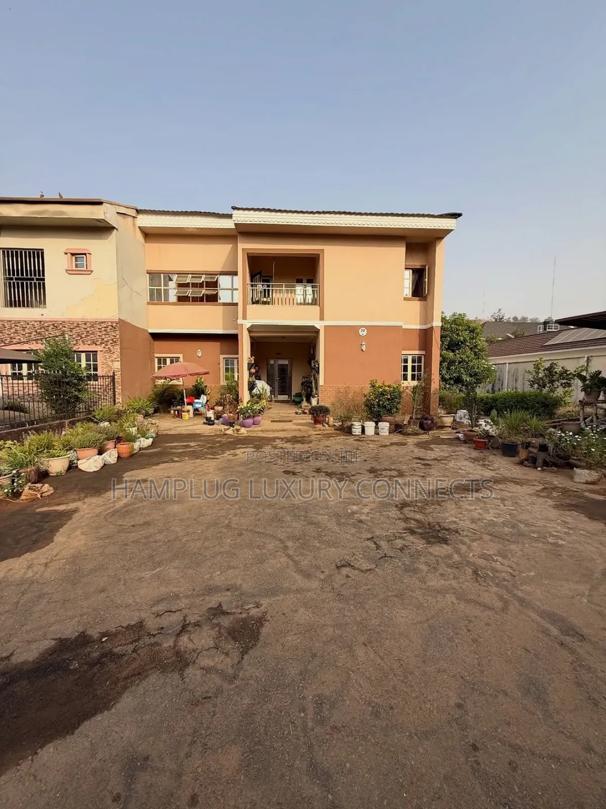 Furnished 5bdrm Duplex in Apo for sale in Apo District